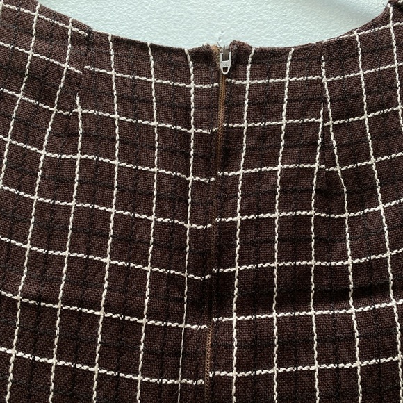 Vintage - 1960’s Dark Brown Checkered Sleeveless Shift Mod Dress - Picture 6 of 8
